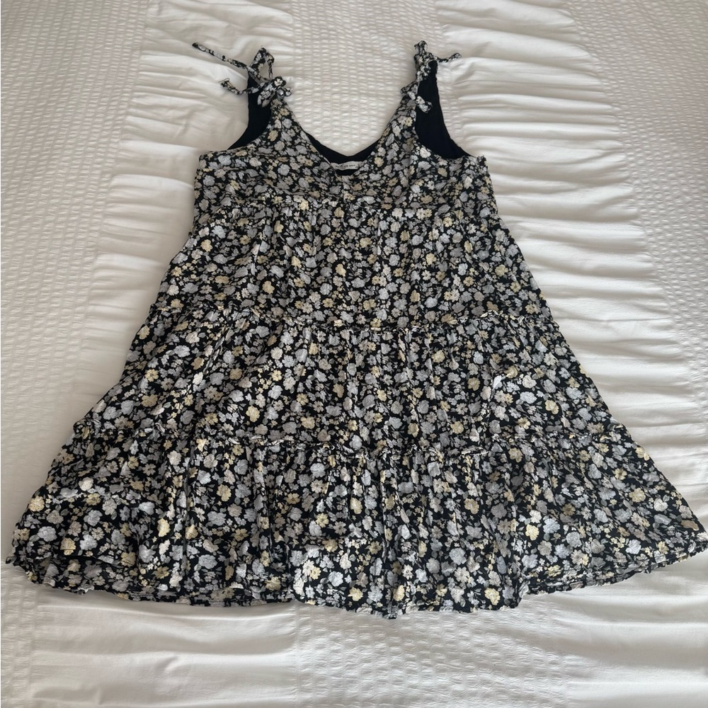 Hollister black V-Neck floral bow sleeve Sundress